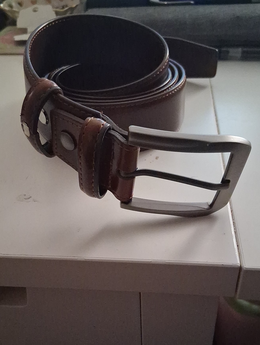 Men's Leather Casual Belt in Brown with Silver Buckle Size 54-58/1.5"Wide